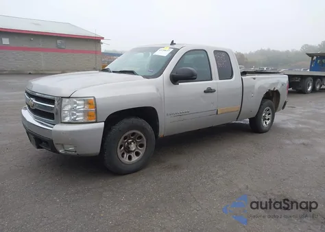 2008 Chevrolet Silverado 1500 Lt1 z USA, uszkodzony, nr VIN 2GCEK19CX81202153